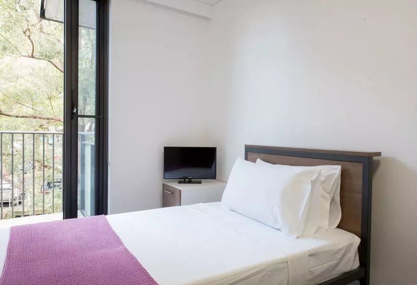 酒店 Racecourse Space Pop Up