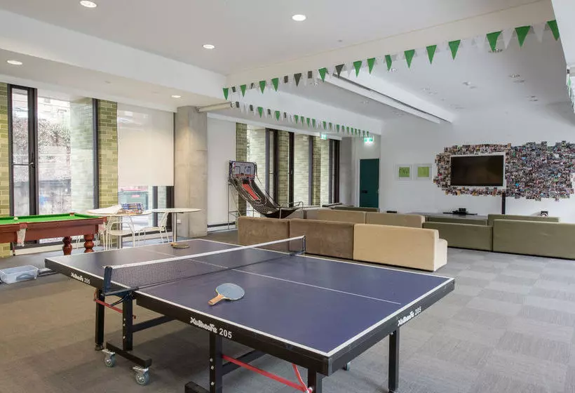 酒店 Racecourse Space Pop Up