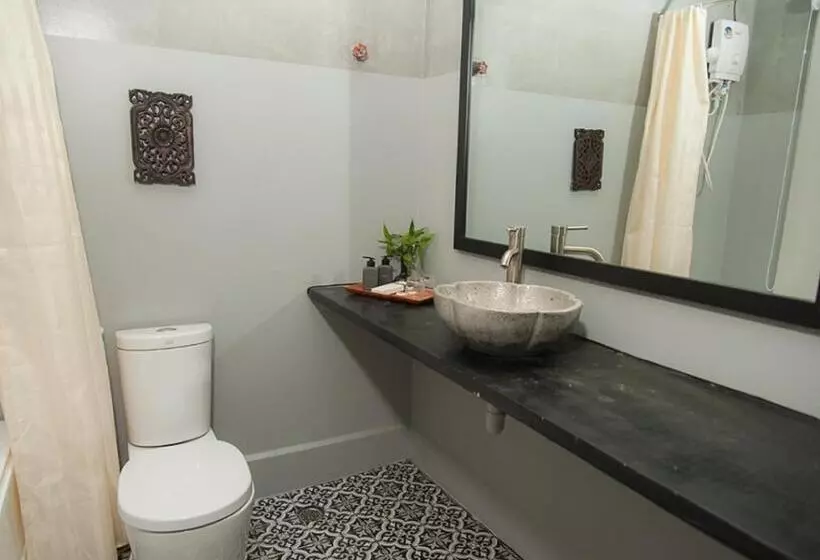 Отель Vacation Boutique