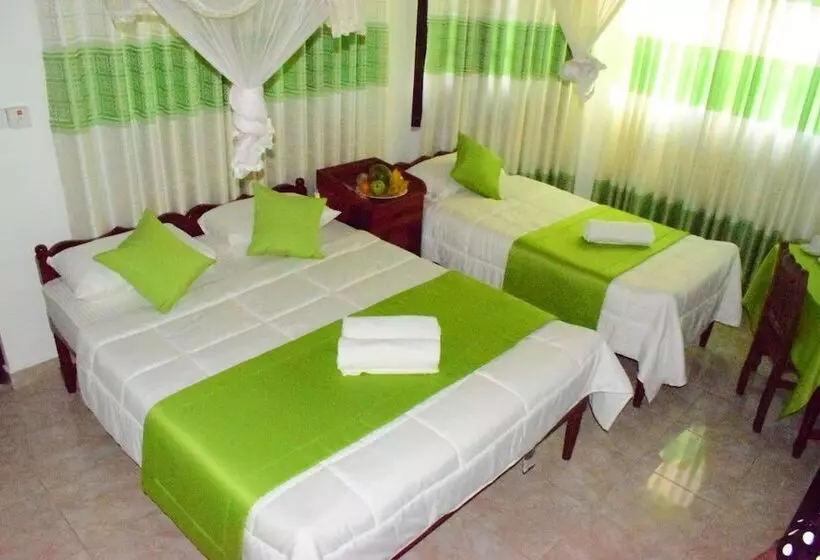 پانسیون Kande Homestay