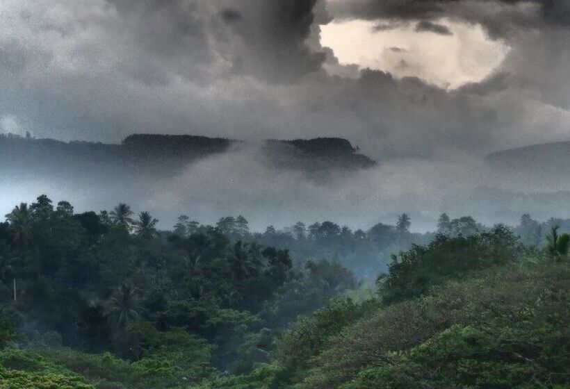 פנסיון Kande Homestay