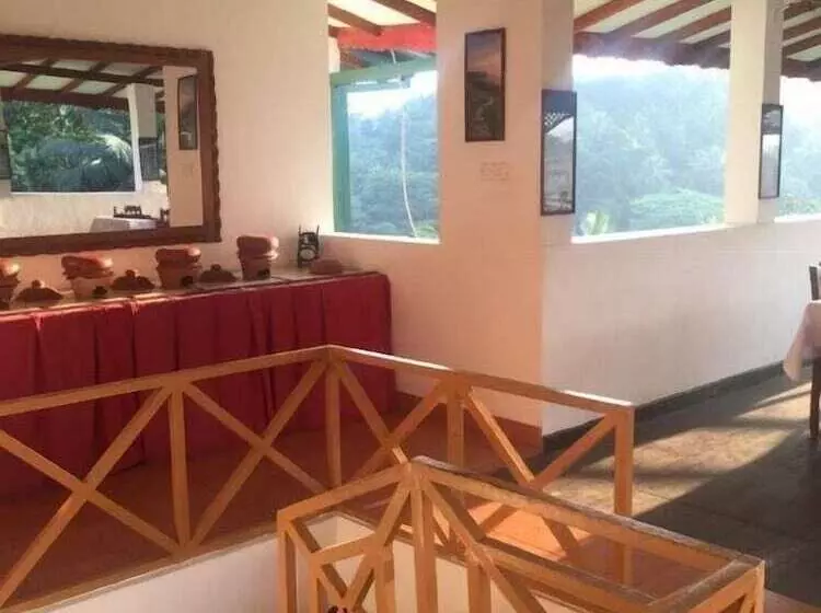 پانسیون Kande Homestay