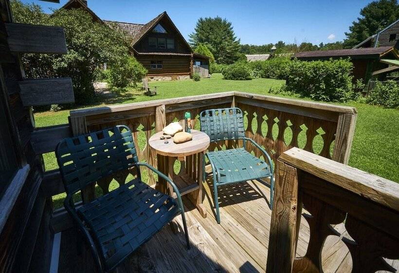 צימר Creekwalk Inn And Cabins