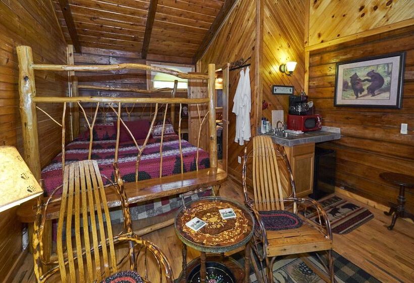 צימר Creekwalk Inn And Cabins