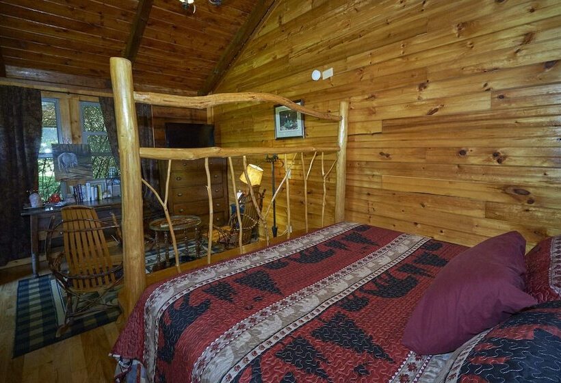 צימר Creekwalk Inn And Cabins