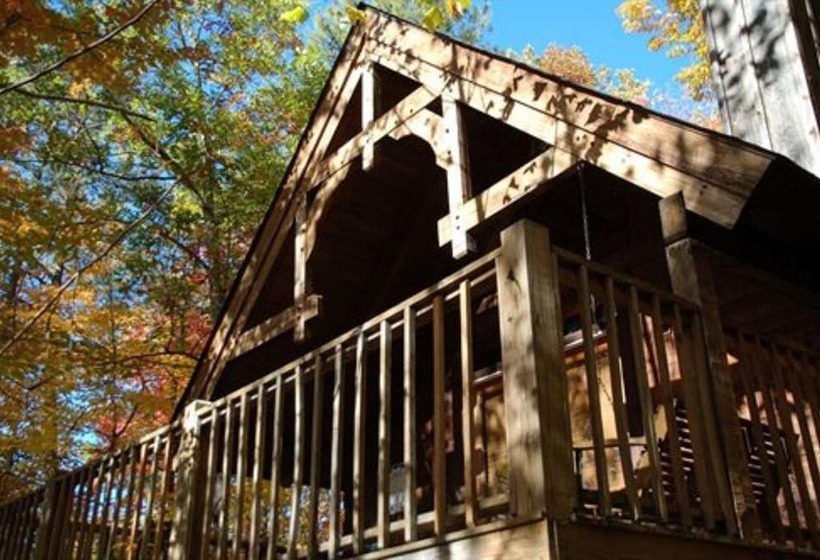 צימר Creekwalk Inn And Cabins