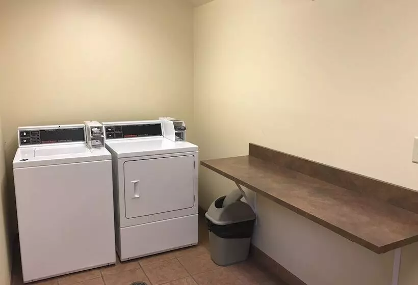 ホテル C Mon Inn Bozeman