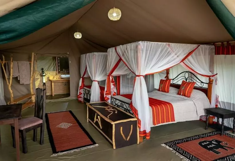 هتل Mara Big Five Lodge