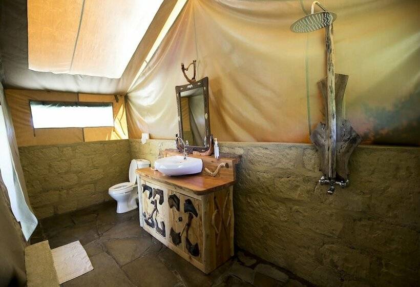 هتل Mara Big Five Lodge