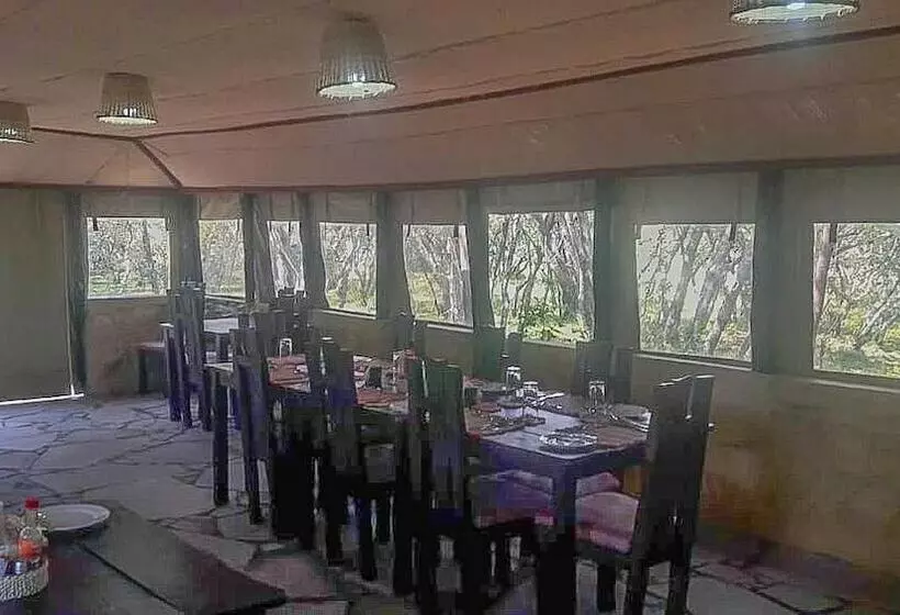 هتل Mara Big Five Lodge
