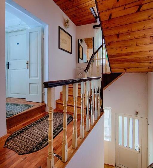 Отель Apartments And Rooms By The Sea Komiza, Vis 2431