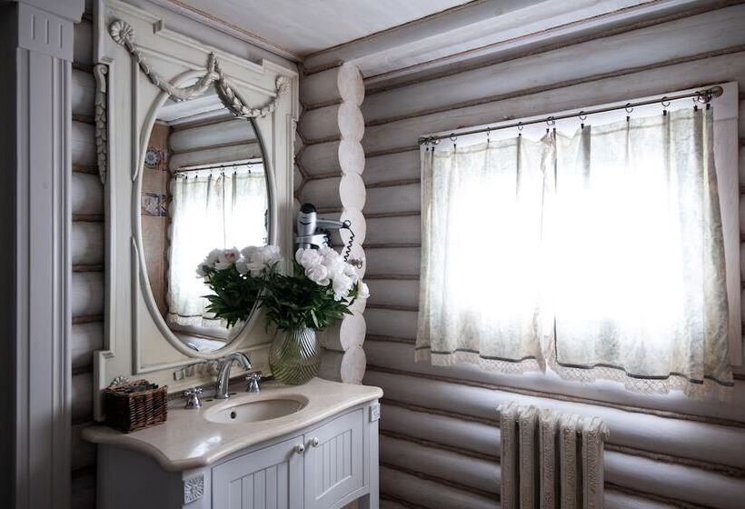 فندق Old House Resort & Spa