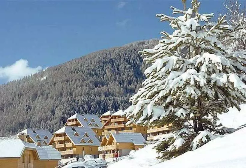 Hotelli Praroustan By Actisource