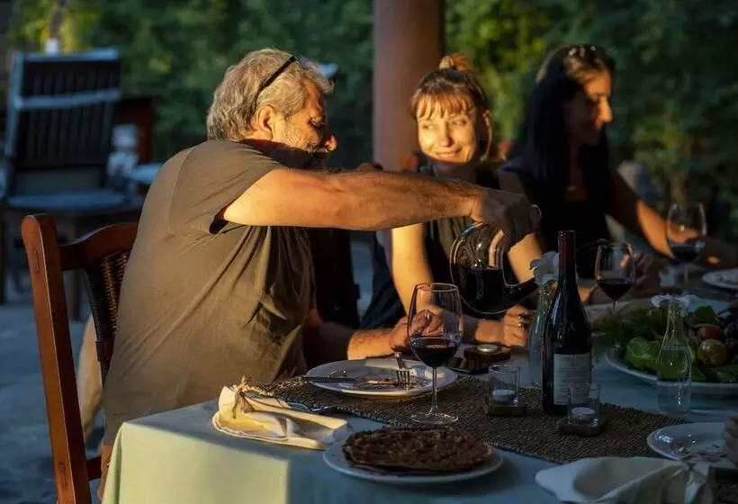 Hotelli Sunolus Vineyard House