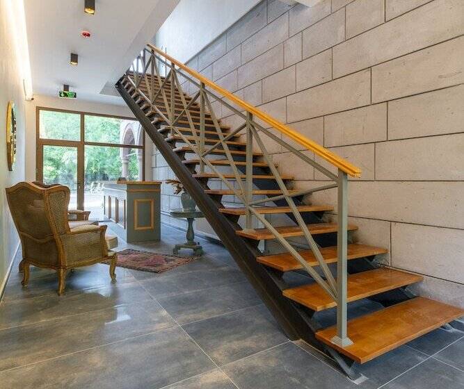 בית מלון כפרי Sunolus Vineyard House