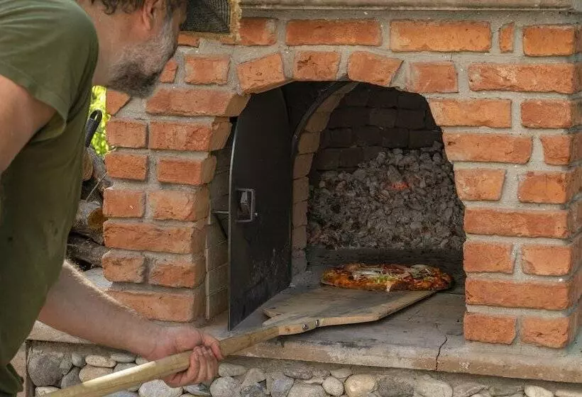 Hotelli Sunolus Vineyard House