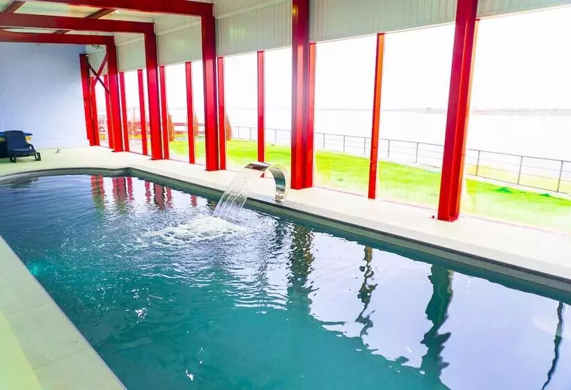 ホテル Volga Star