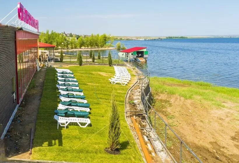 ホテル Volga Star