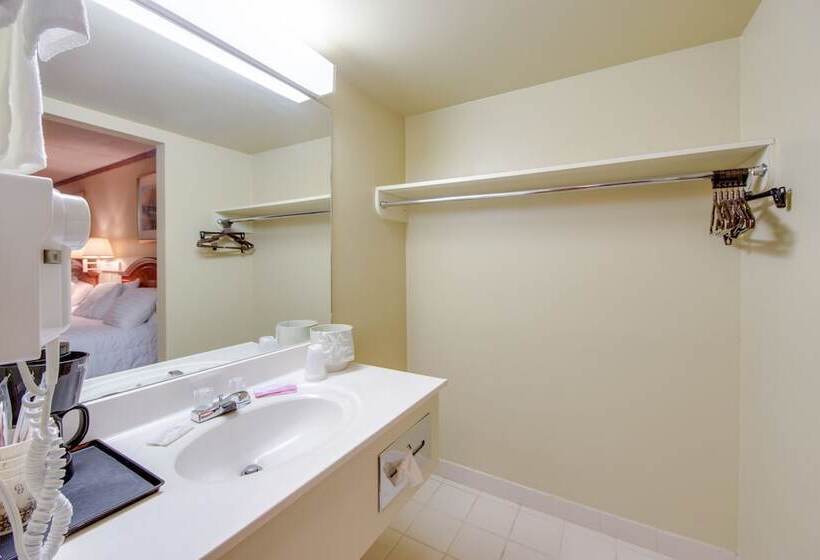 모텔 Cherokee Lodge