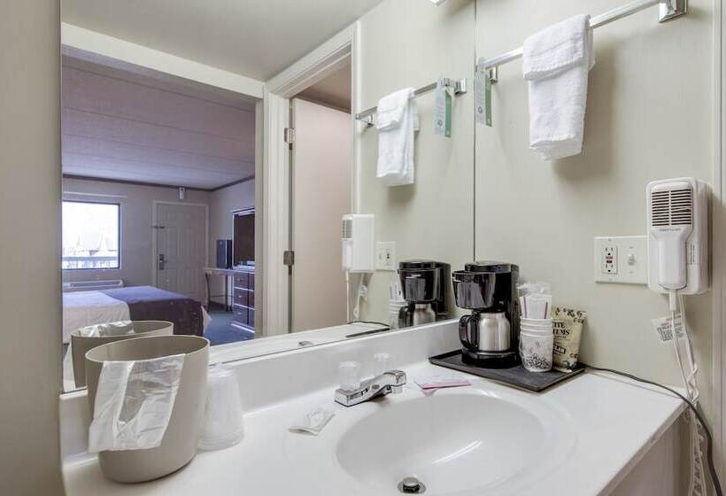 모텔 Cherokee Lodge