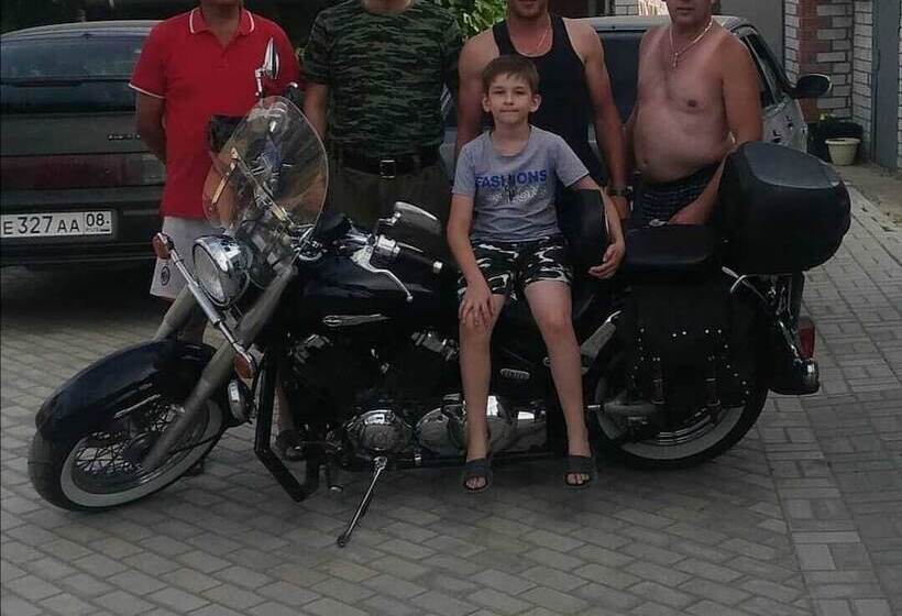 פנסיון V Gostyakh U Baby Poli