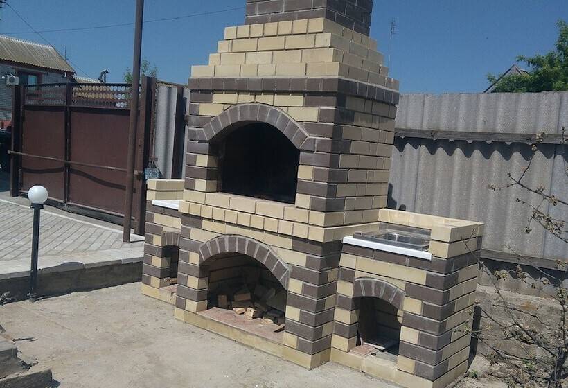 פנסיון V Gostyakh U Baby Poli