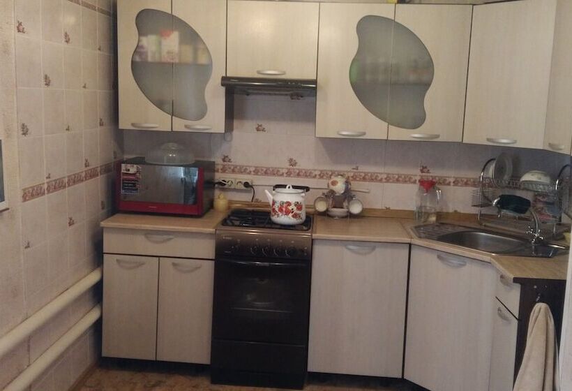 פנסיון V Gostyakh U Baby Poli