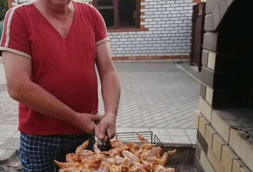 פנסיון V Gostyakh U Baby Poli