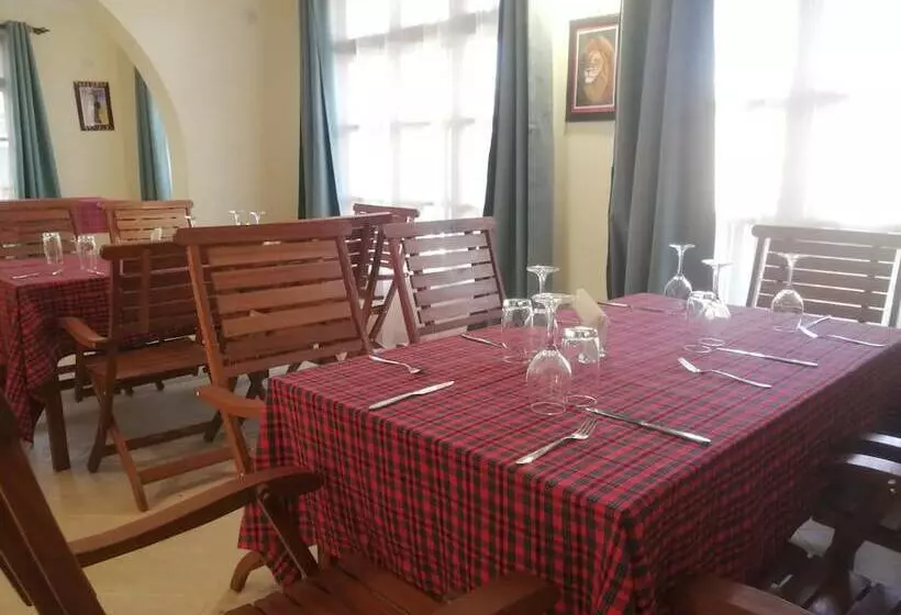 هتل Bamboo Village