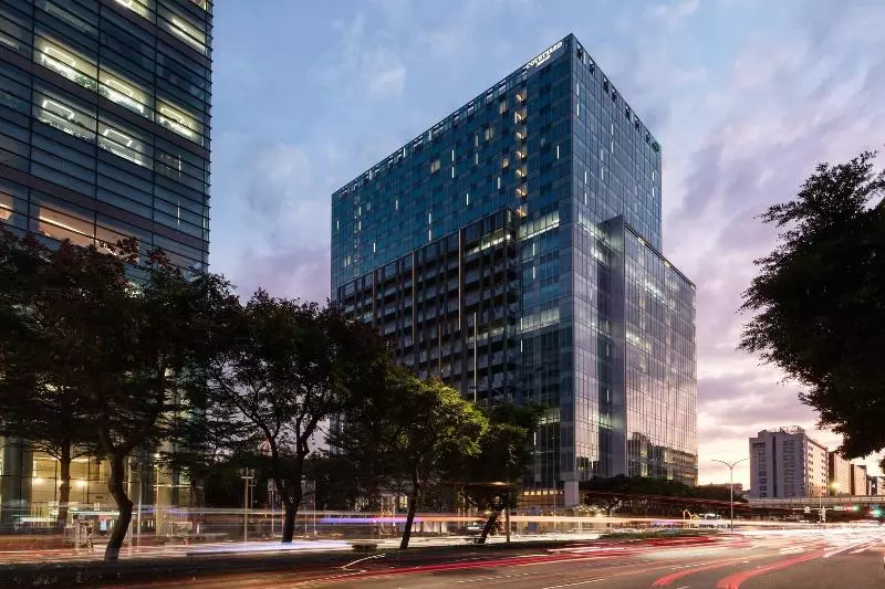 هاستل Courtyard By Marriott Taipei Downtown