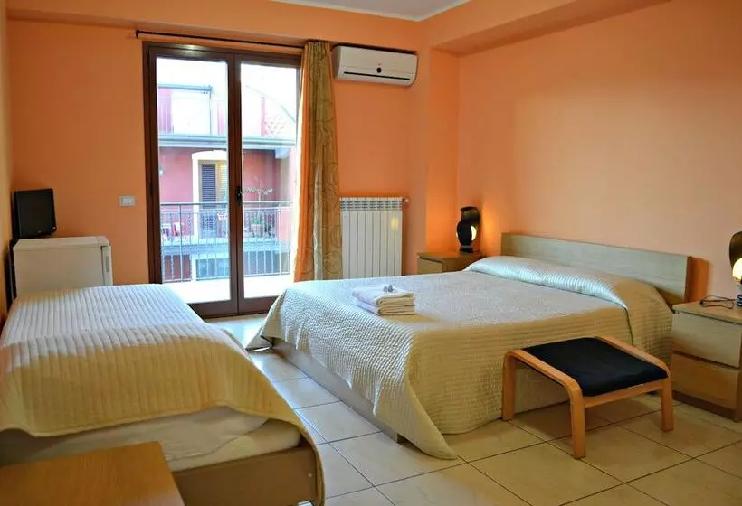 בית מלון כפרי Acquaplanet