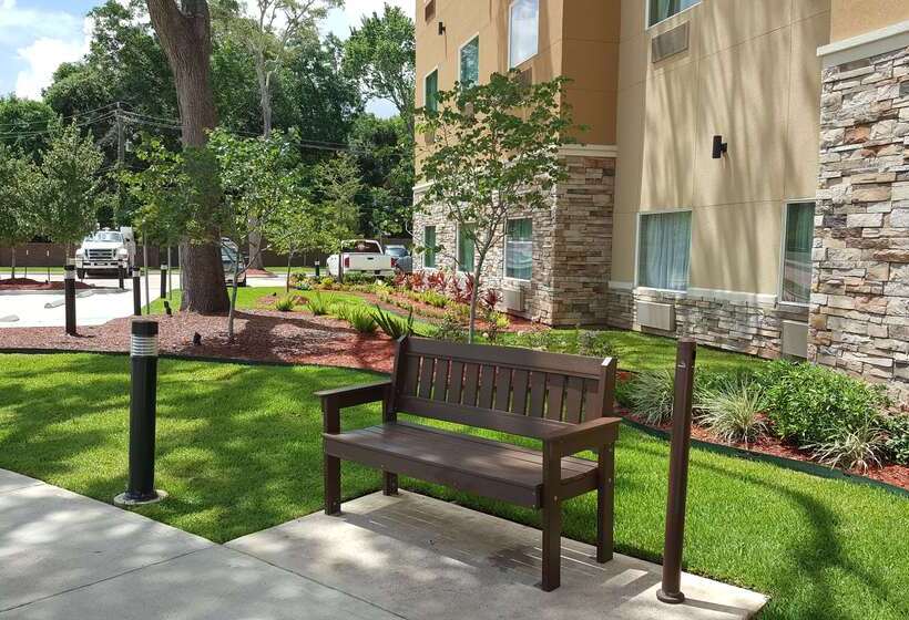 فندق Best Western Plus Lake Jackson Inn & Suites