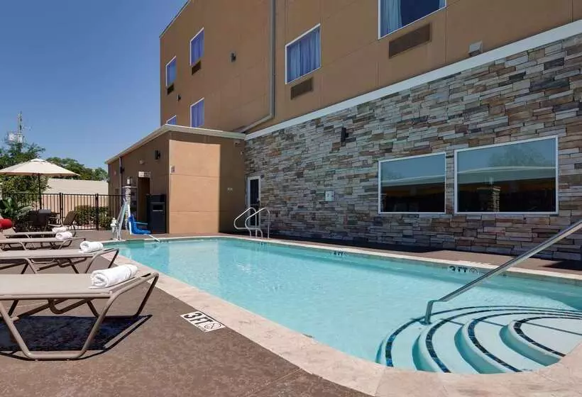 Hotel Best Western Plus Lake Jackson Inn & Suites