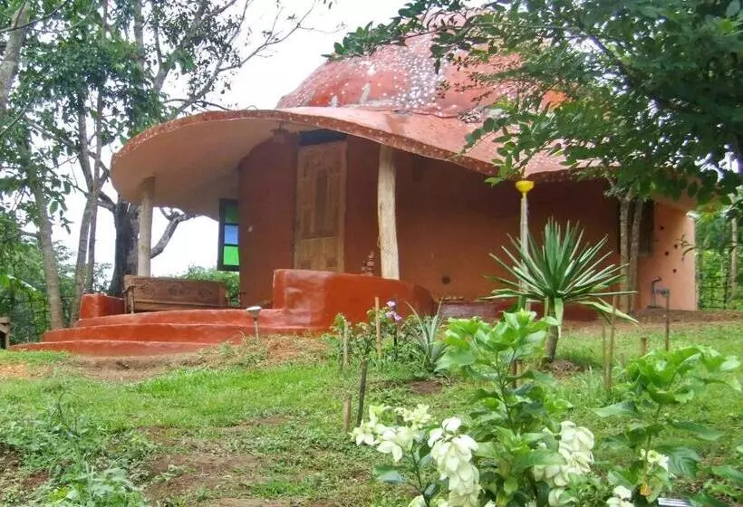Hotelli Chiang Dao Roundhouses
