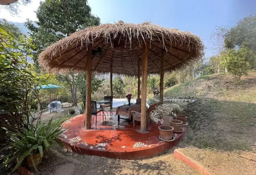 Hotelli Chiang Dao Roundhouses