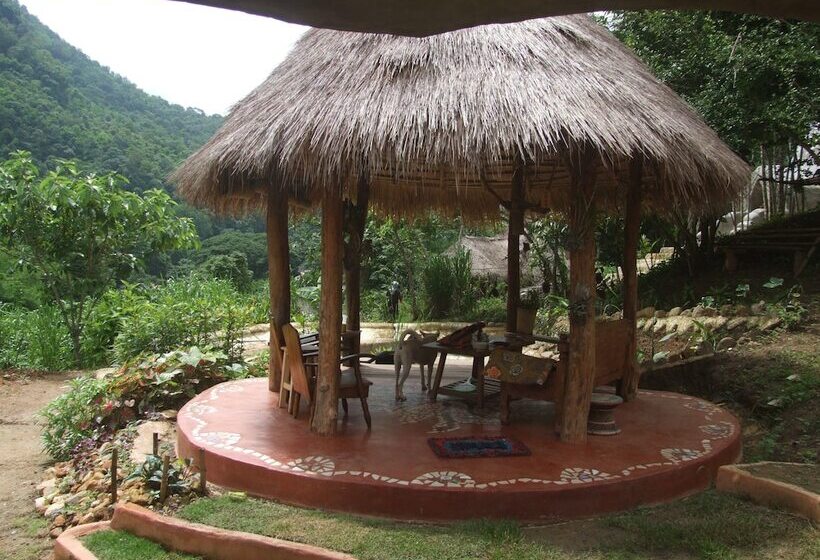 فندق Chiang Dao Roundhouses