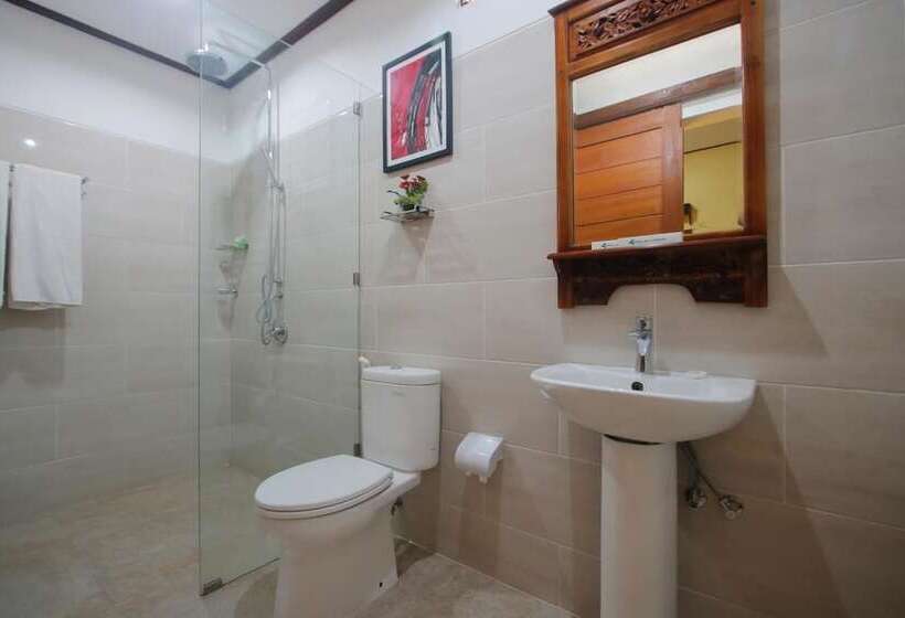 Отель Jati Sanur