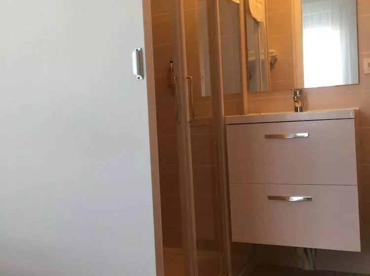 ホテル Le Logis Dauphinois