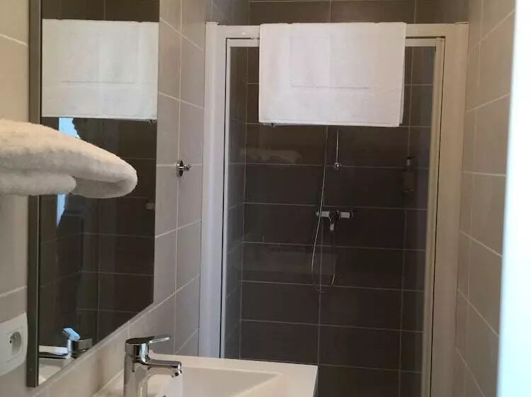 ホテル Le Logis Dauphinois