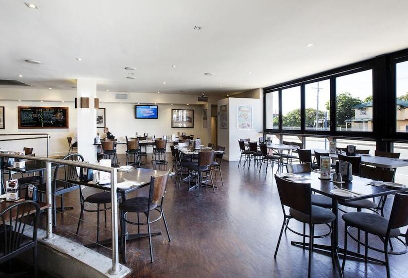 Отель Palm Beach