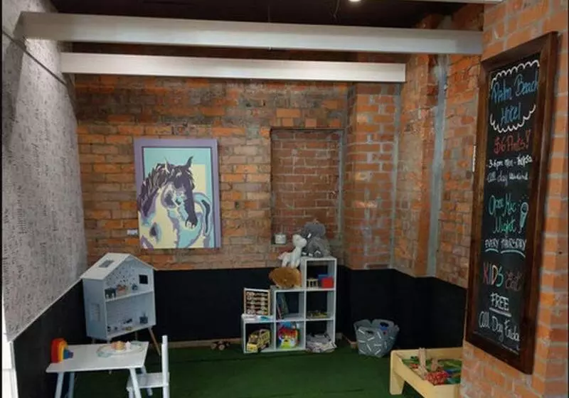 ホテル Palm Beach