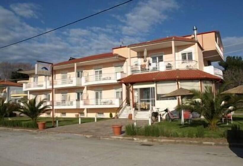 فندق Pension Delfini