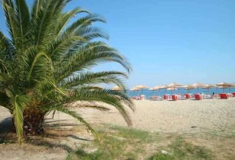 فندق Pension Delfini