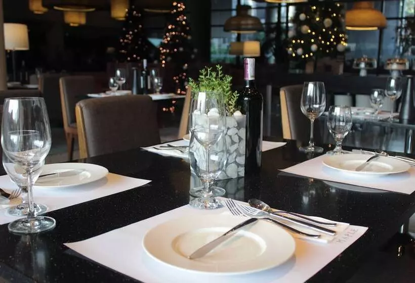 Отель Privato Quezon City