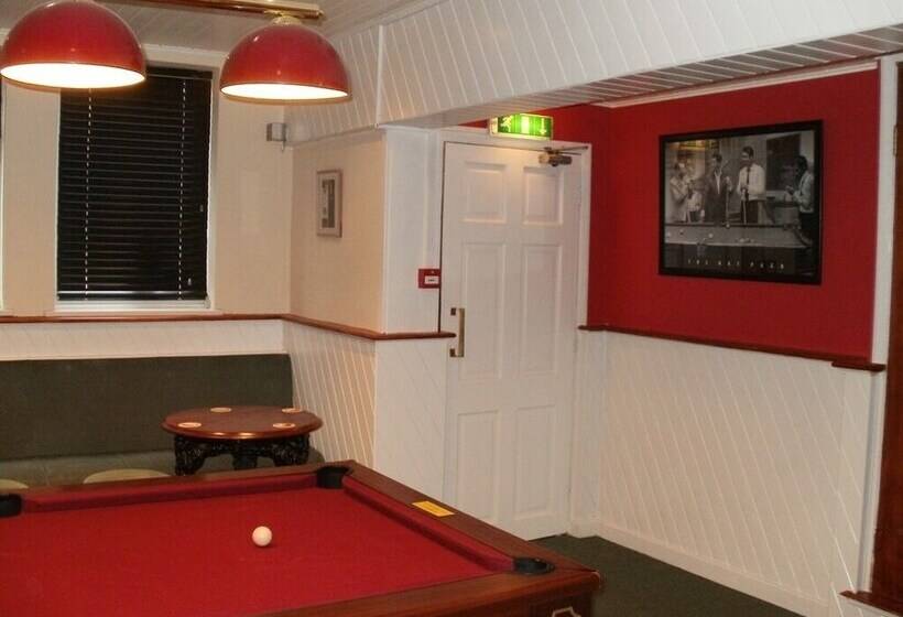 فندق The Star Inn