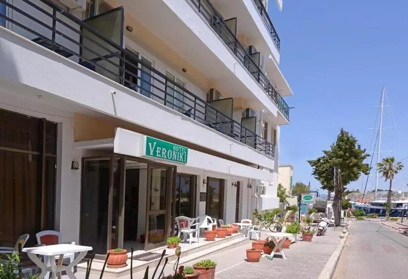 ホテル Veroniki