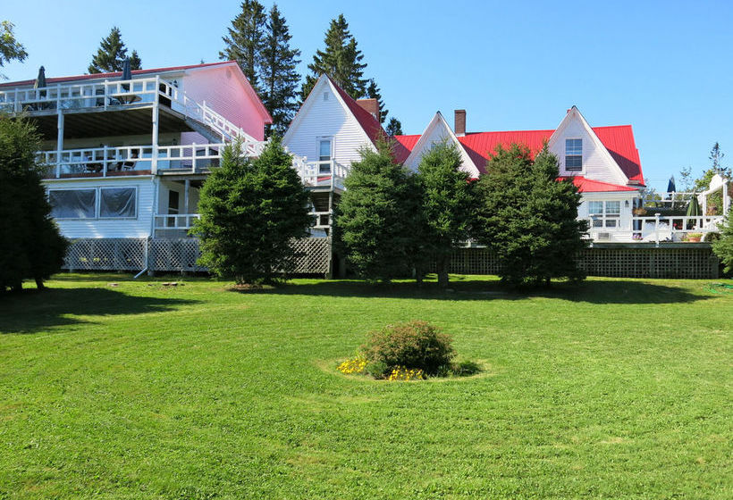 پانسیون Tara Manor Inn