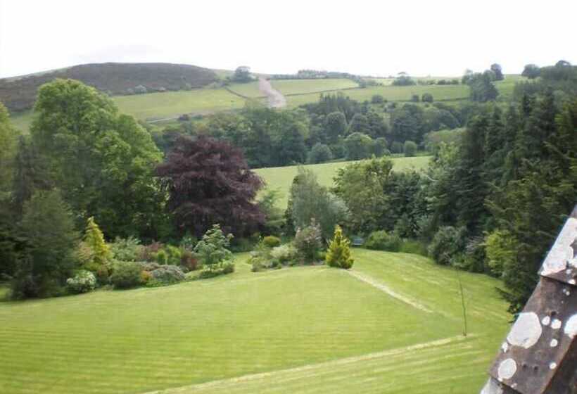 펜션 Whitchester Christian Centre