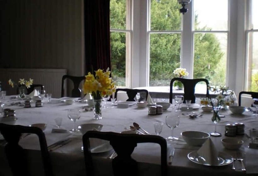 펜션 Whitchester Christian Centre