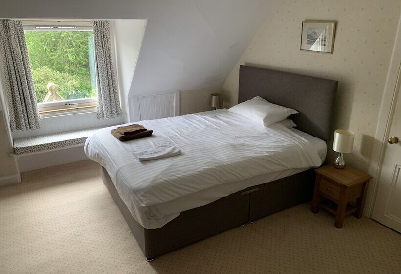 펜션 Whitchester Christian Centre